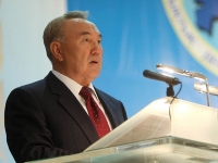 Президент Казахстана Назарбаев назвал стрельбу в Алма-Ате актом терроризма