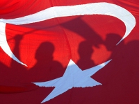 Власти Турции проводят массовые увольнения и задержания судей