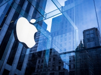 Американцам разрешили подать в суд на Apple из-за App Store