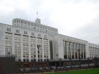 Минтруд представит в правительство законопроект о выплате пенсионерам