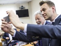 "Кировлес" подал иск на 16 млн руб. к своему экс-гендиректору и Навальному