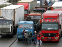 Минтранс вдвое поднимет тариф для грузовиков за проезд по федеральным трассам