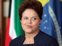 Спецкомиссия парламента Бразилии проголосовала за импичмент президента