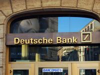 Deutsche Bank урегулировал претензии о манипуляции ценами на серебро